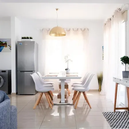 Nissini Blanco, 3 Bedroom With Private Pool, 5 Min To The Willa