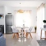 Nissini Blanco, 3 Bedroom With Private Pool, 5 Min To The Vilă