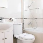 Vilă Nissini Blanco, 3 Bedroom With Private Pool, 5 Min To The *