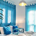 Vilă Nissini Blanco, 3 Bedroom With Private Pool, 5 Min To The