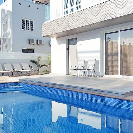 Nissini Blanco, 3 Bedroom With Private Pool, 5 Min To The Vila *