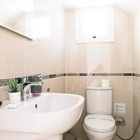 ヴィラ Nissini Blanco, 3 Bedroom With Private Pool, 5 Min To The