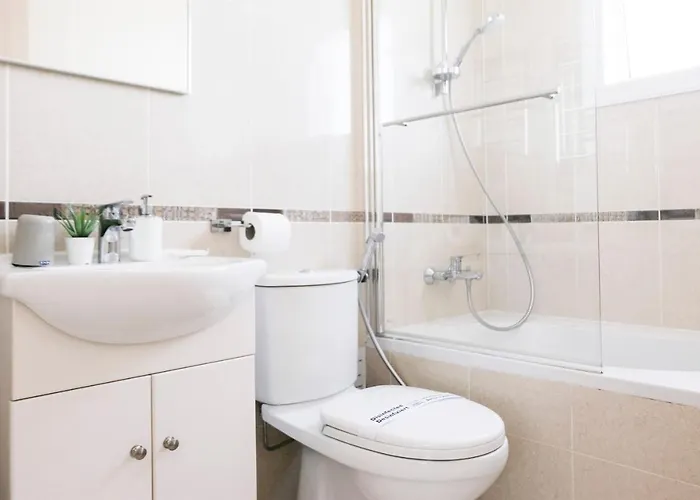 וילה Nissini Blanco, 3 Bedroom With Private Pool, 5 Min To The *