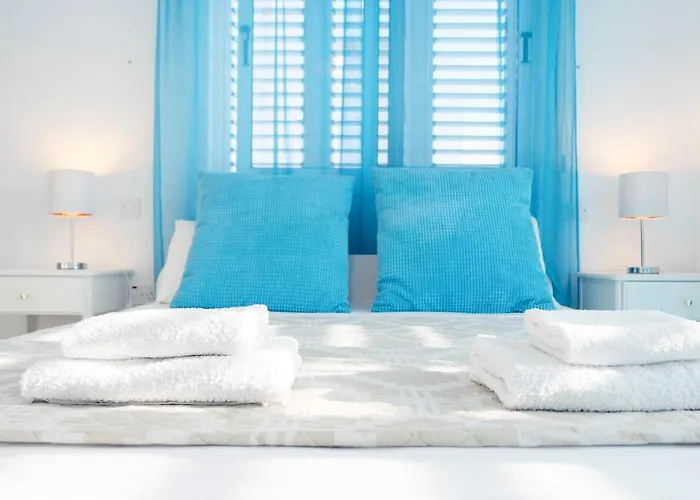 וילה Nissini Blanco, 3 Bedroom With Private Pool, 5 Min To The